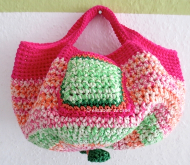 crochet bag for Sophie front