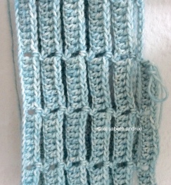 blue crochet work in progress by elisabeth andrée